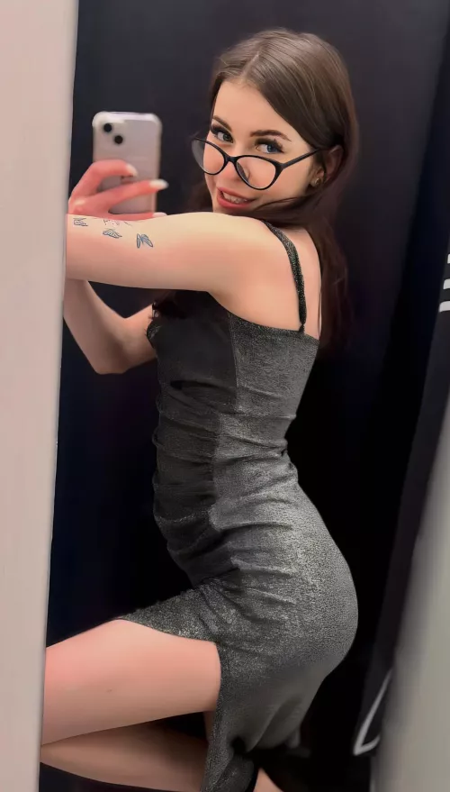 I choose a dress to please you by Penciledsplash998