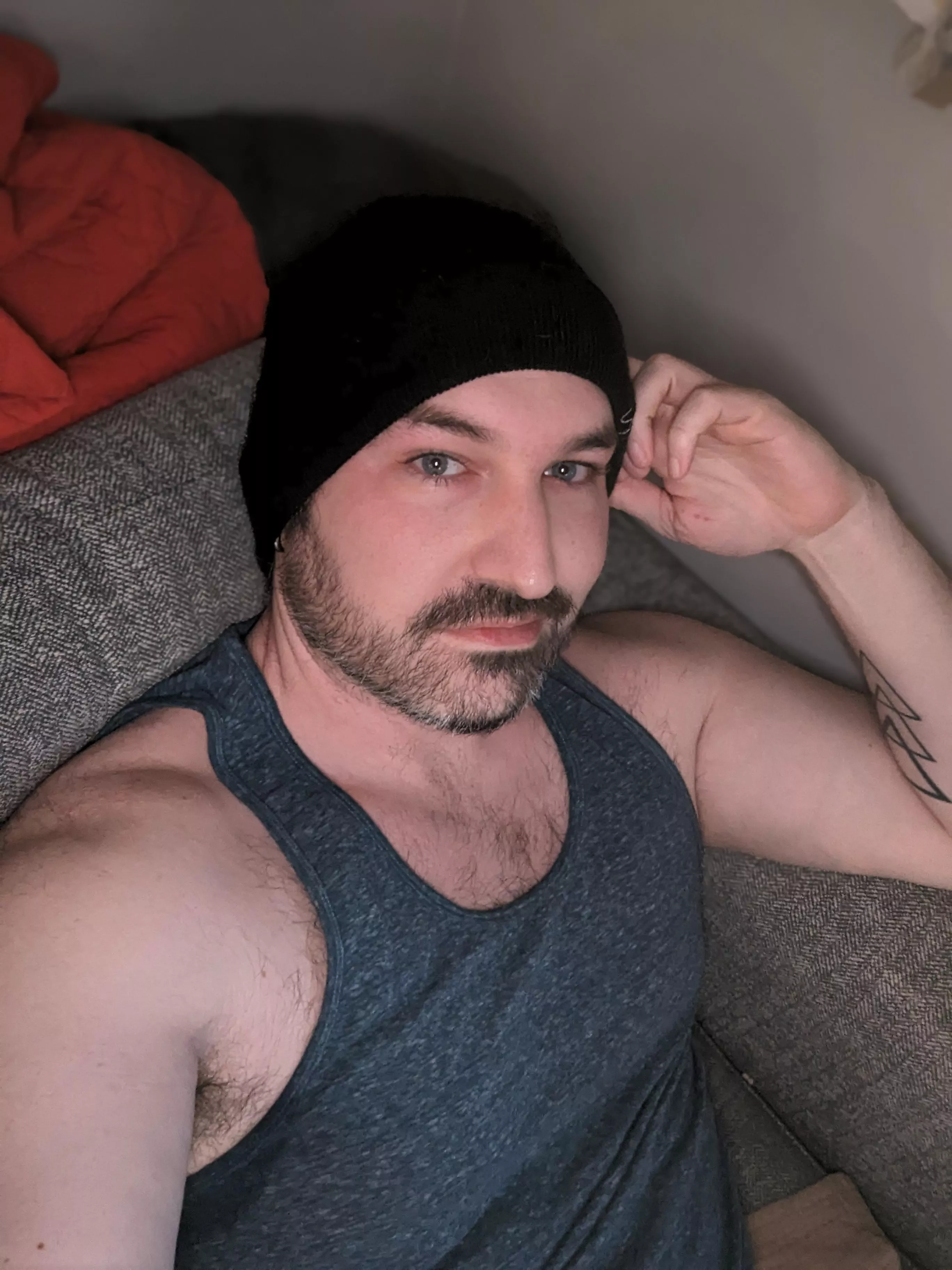 I didn't realize it was a long weekend in Canada! Happy long weekend fellow bros! Can I go back to bed now? 🥺 posted by spruceflapjack