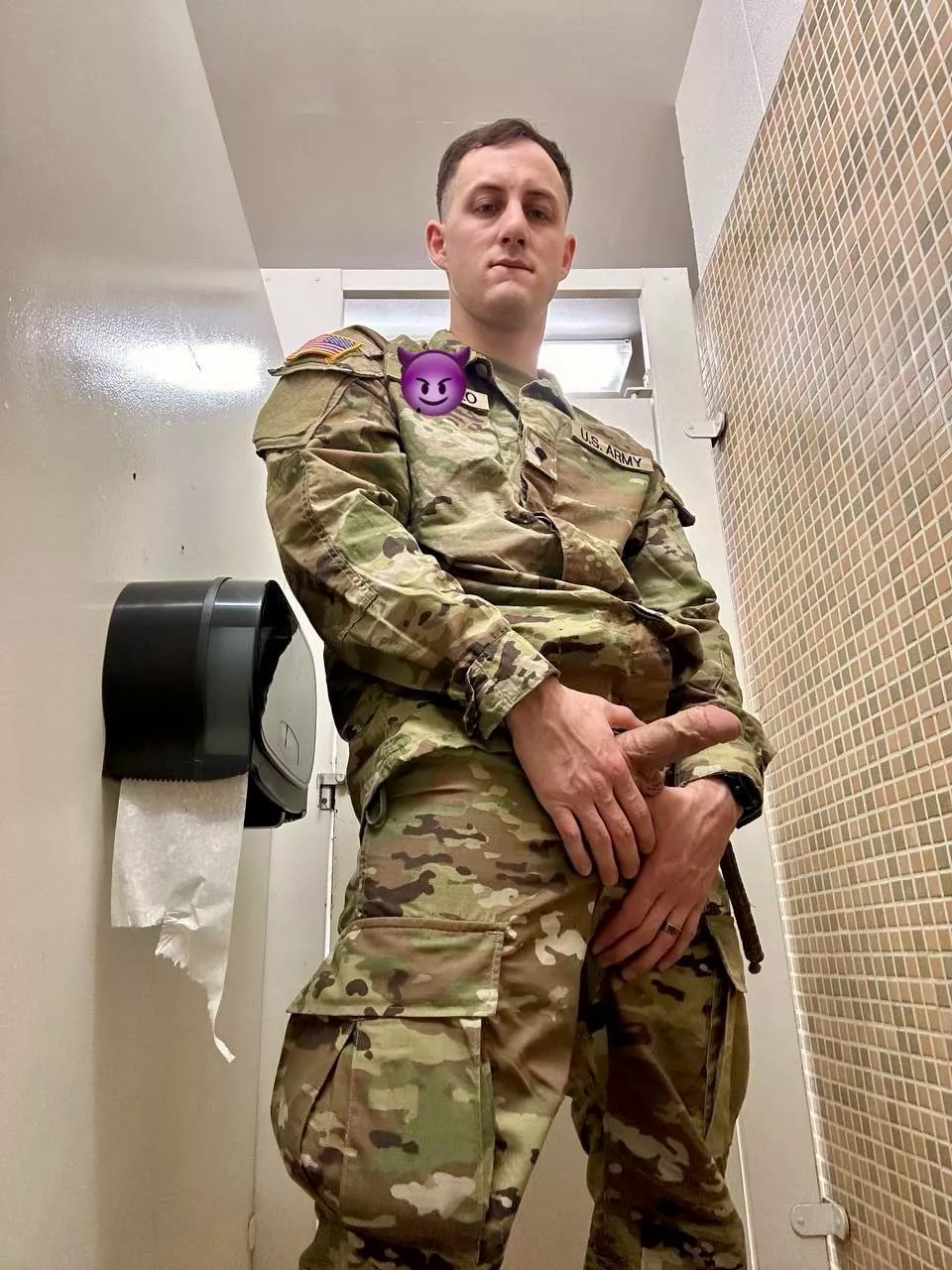 I know you want to join me in here 😉 posted by Mrnobody183188