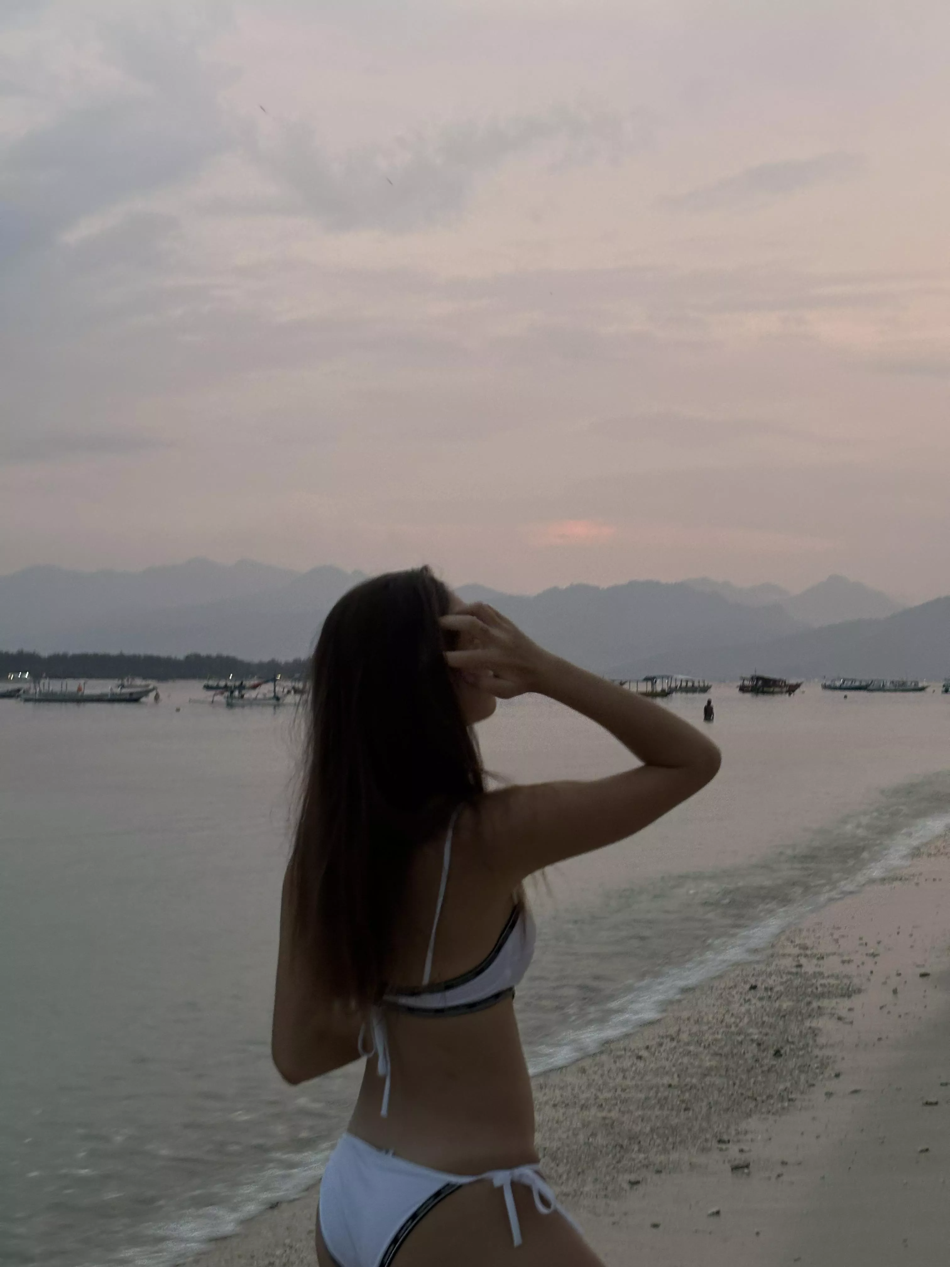 I really like this picture posted by SendNudesp