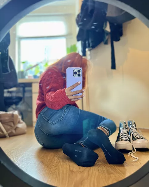 I’m your favourite 😈 by isa_stillsinning