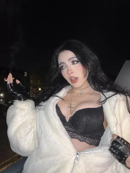 IUTR by Garden_Hearte