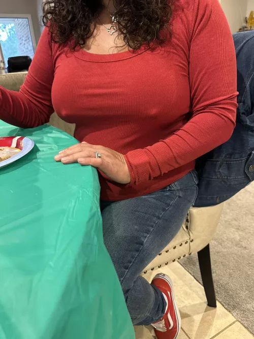 Life of the party! by oneluckyreditor