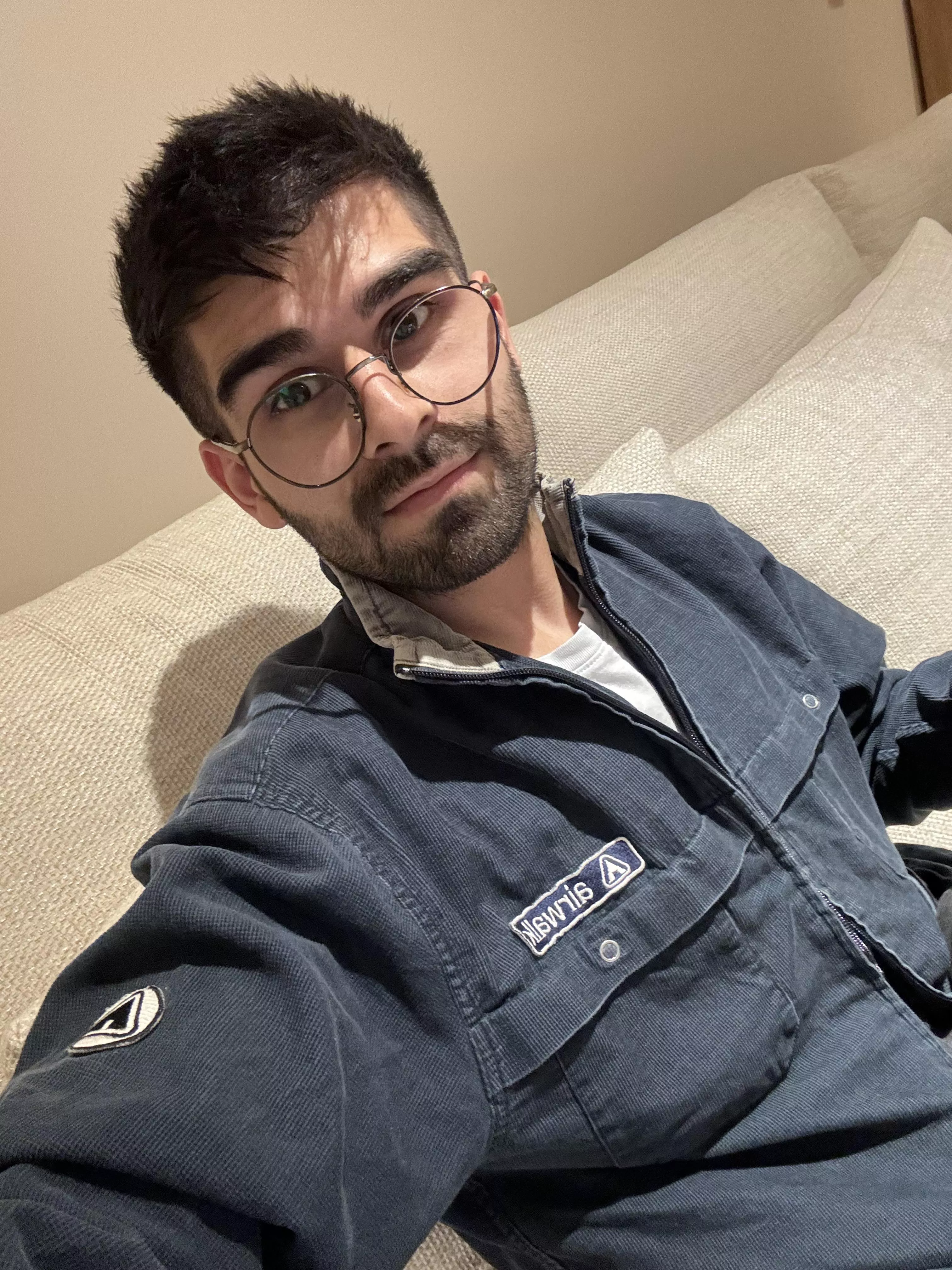 New hair cut and Sunday chillin’ posted by Mr_NinetySix_