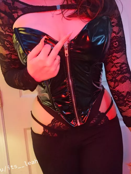 Now say thank you 🧎‍♂️‍➡️ by its__leah