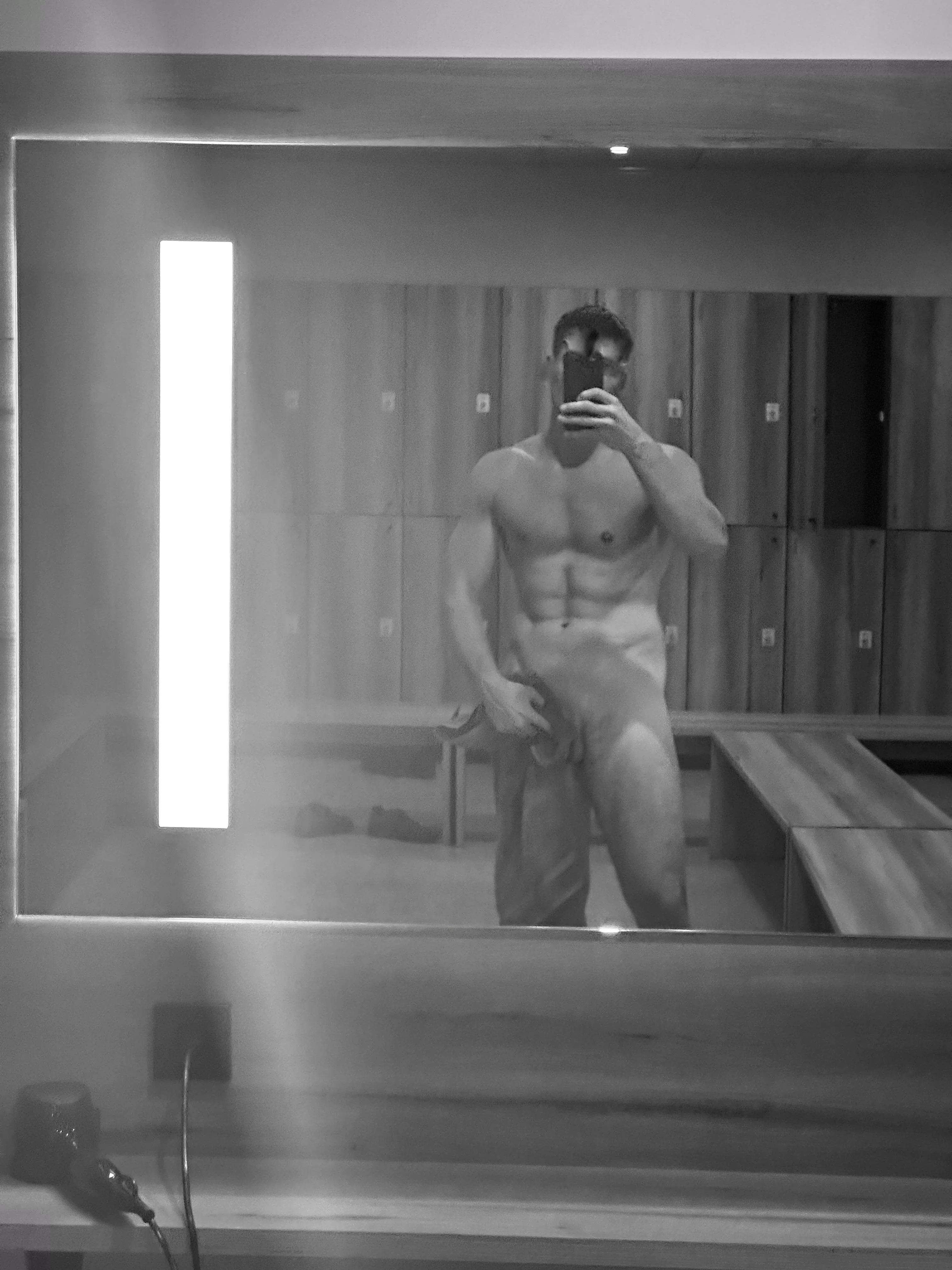 Should I drop that towel? (M) posted by Direct_Building_635