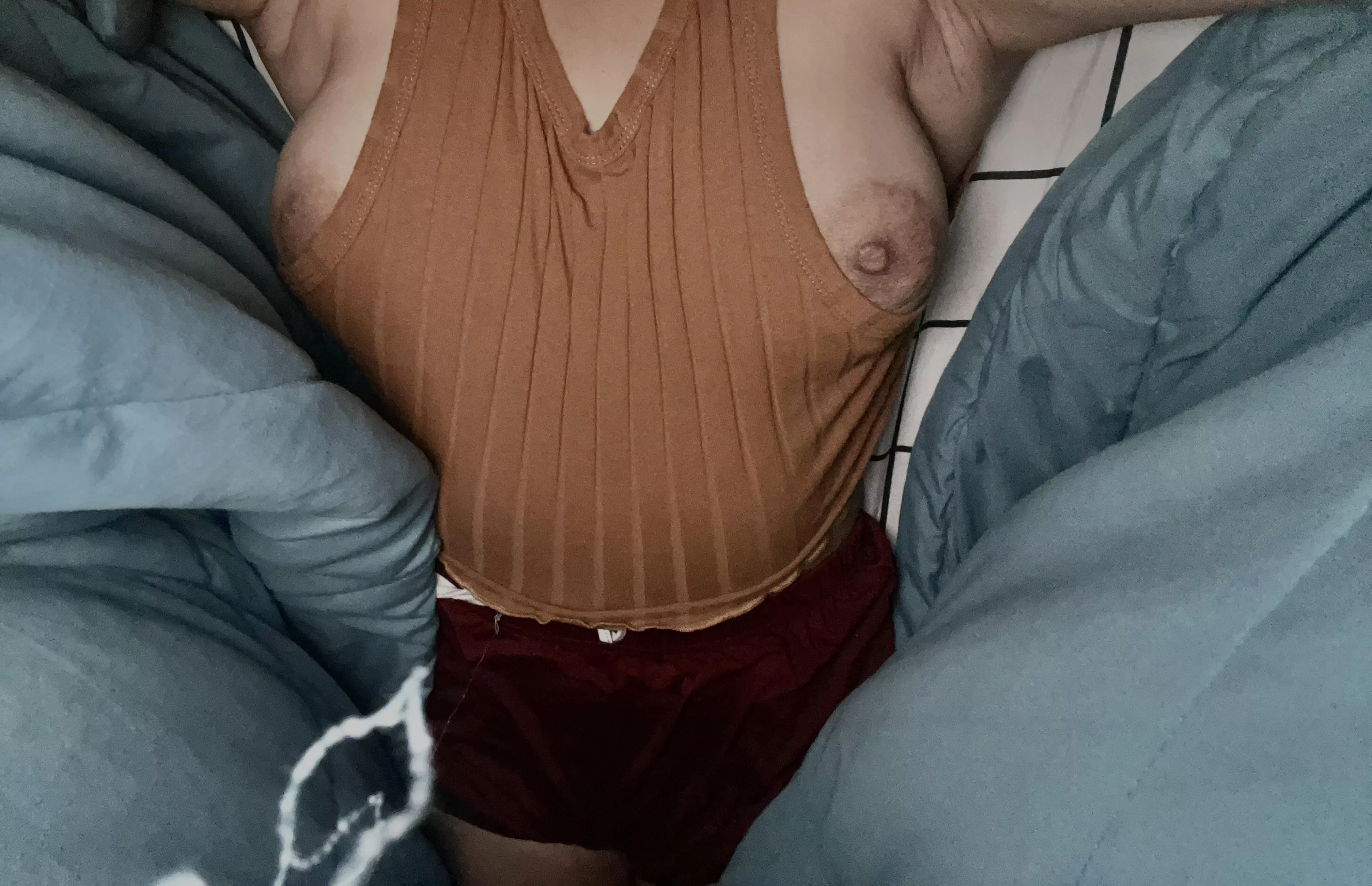 Shy type boobs (f) posted by mainit-na-sabaw