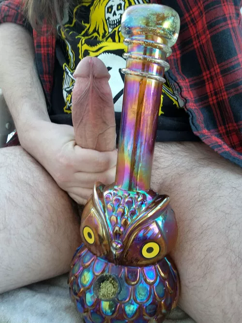 The best part of Sunday, is a wake 'n' bake and no urgency to do anything. [m] by Greylour