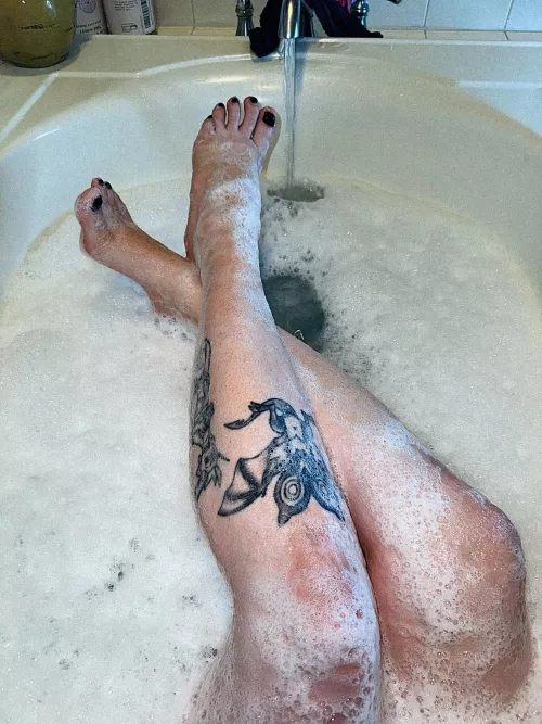 Woke up feeling sexy today by NOMADTVS