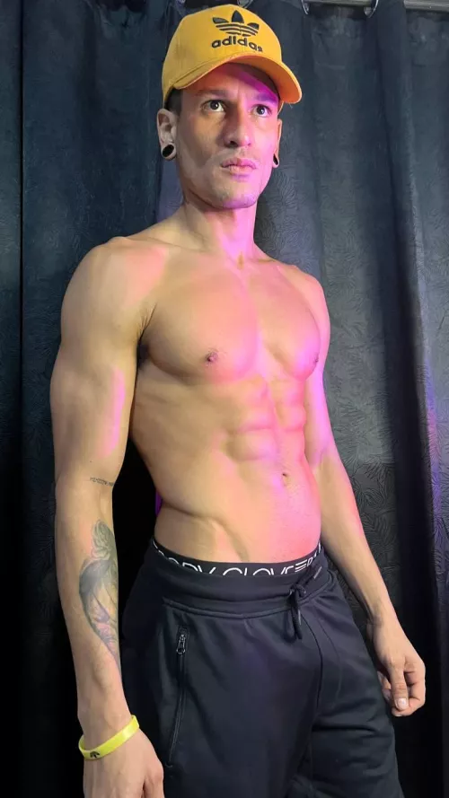 16 months sober! I have to say I feel great 🥳 by georgehuge