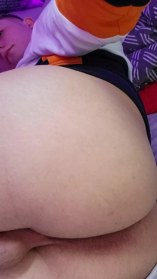 (22) Hello 😝 by XsTwink