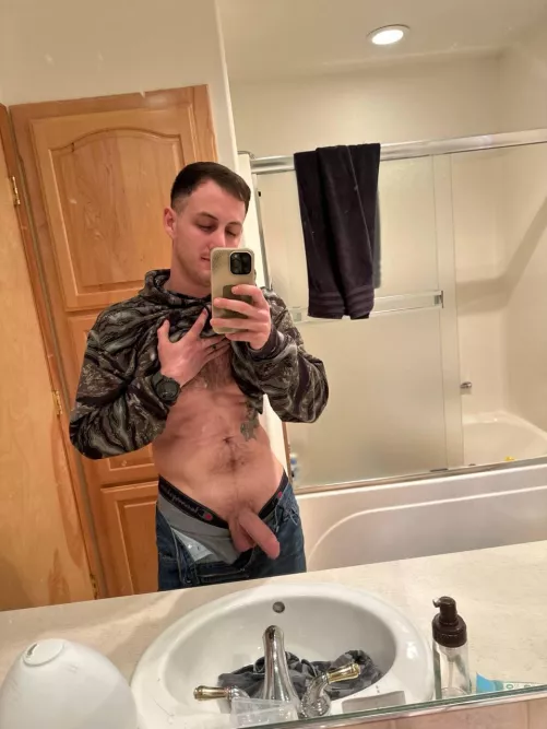 [29] wanna make it stand at attention by Mrnobody183188