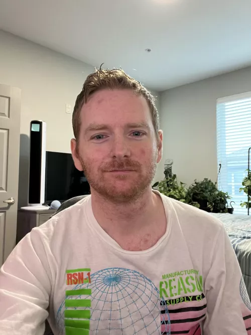 32 - Happy Sunday! Off to the job hunt on Monday. 🙄 by Arthur_Travis19