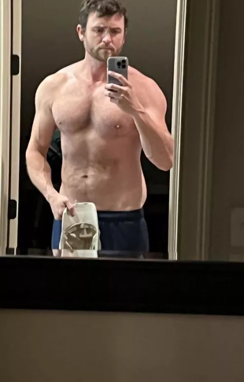 Anyone like divorced dads here? 😈 by a30sDILF