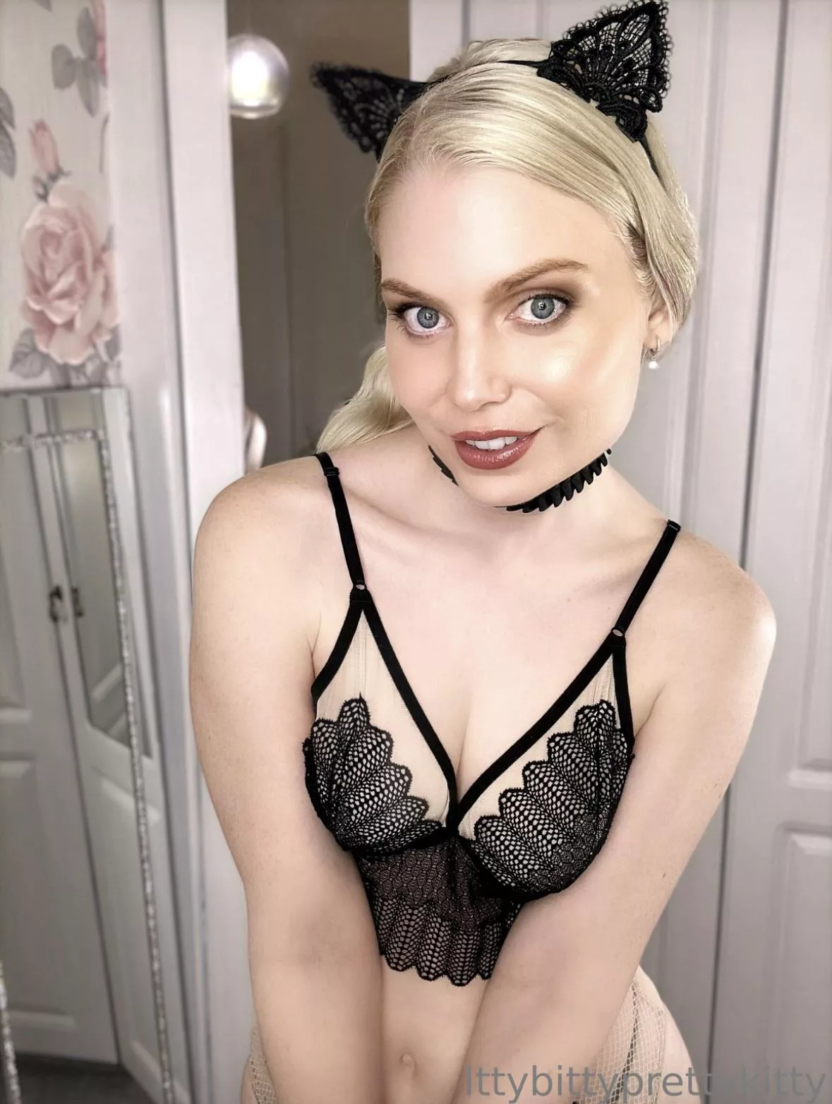 Blonde haired and blue eyed posted by ittybityprettykitty