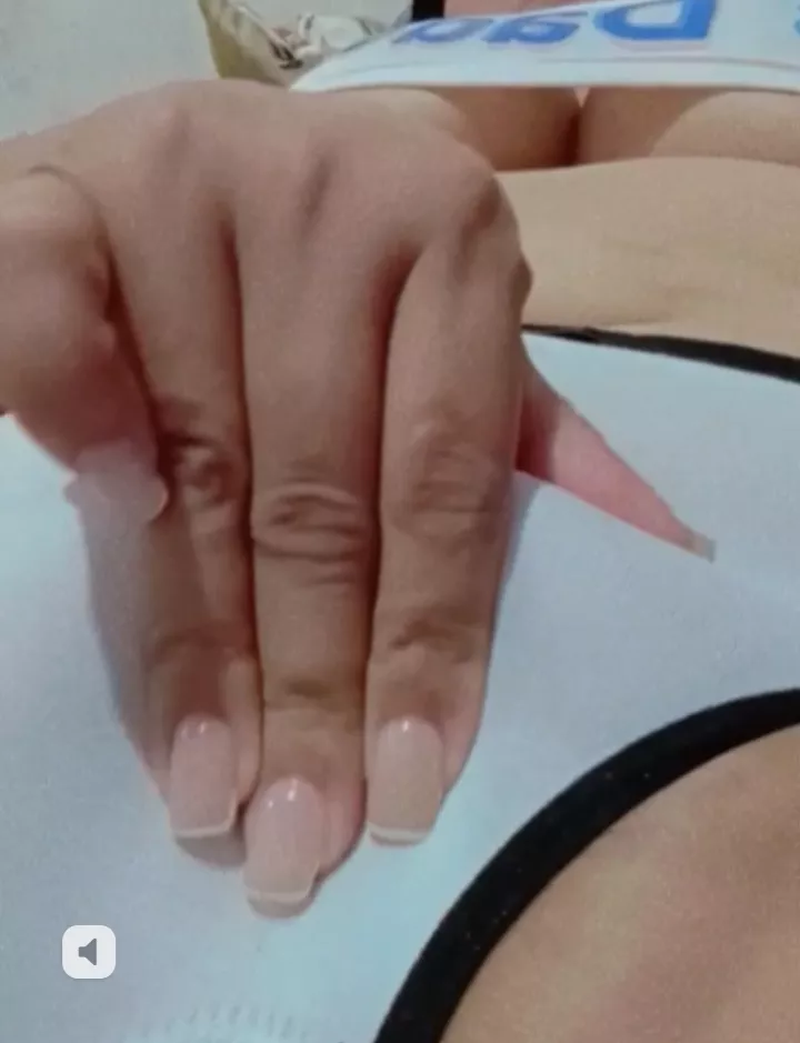 Cum and watch me 😘 giving video to few men who say hi😊(f) posted by lifesuckzss