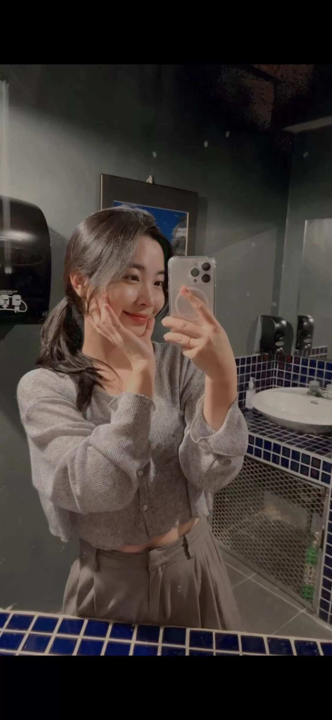 Cute little korean girl posted by Icy-Vermicelli-746