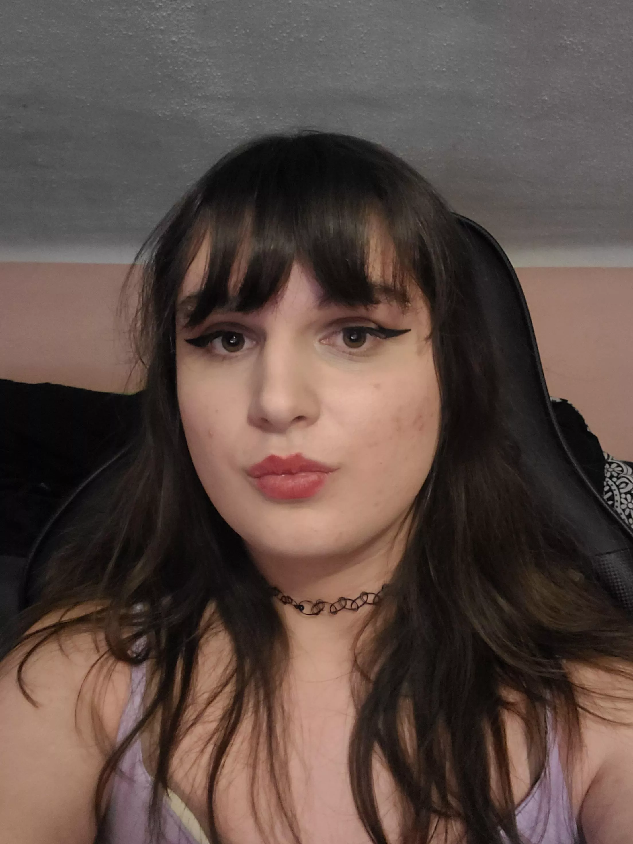 cutie inbound posted by AloeFroggy8