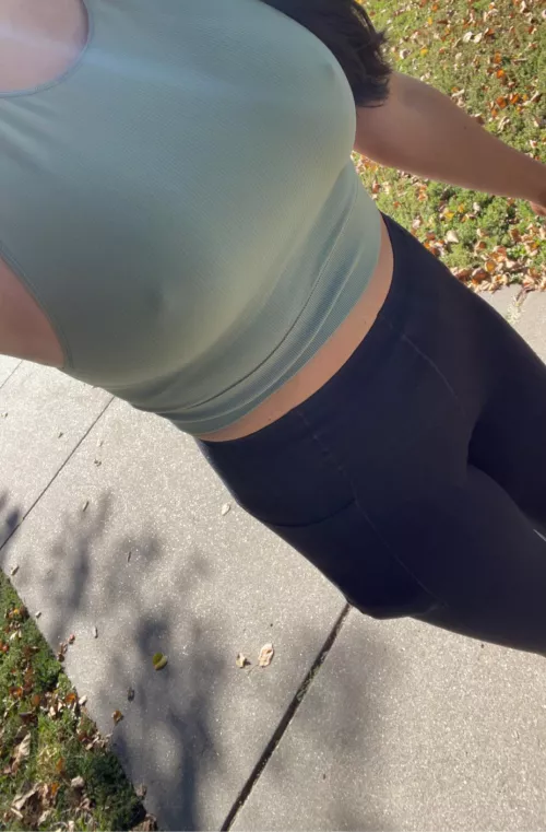 Do you like my gym attire? by oceanview6969