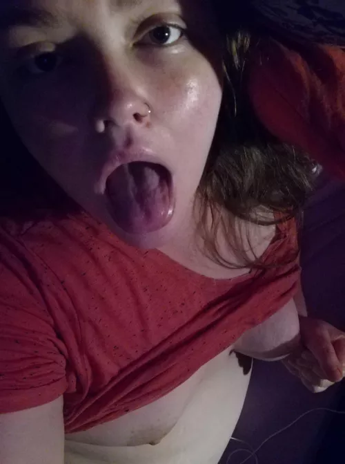 hi 🥰😚 by ellen_ripley_