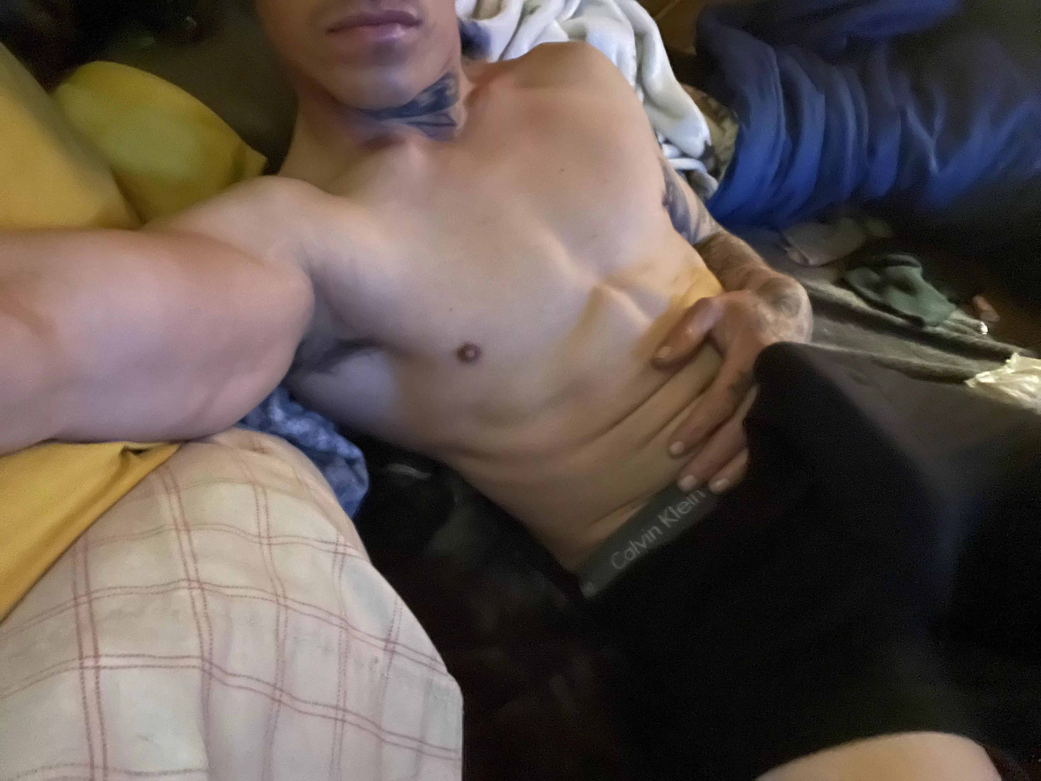 HMU posted by userjune321