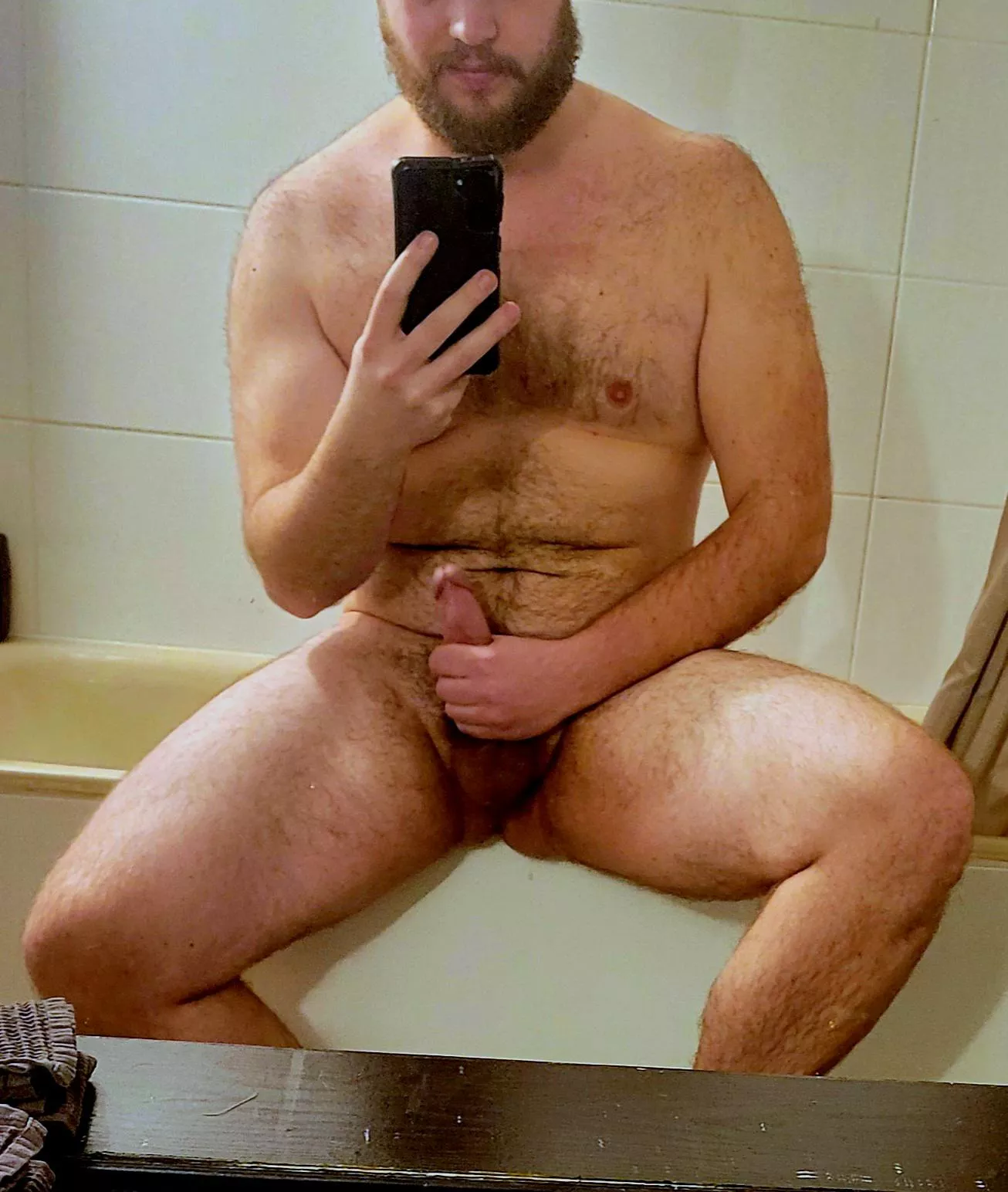 How I look while browsing reddit on this account ;) posted by Oso_perezoso___