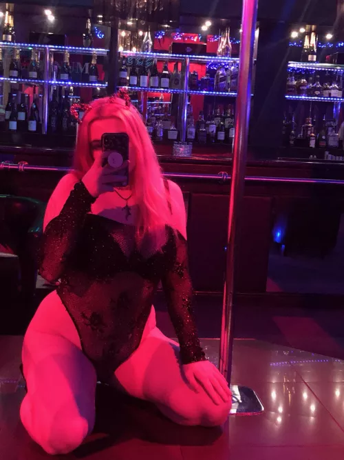 I love wearing my ears to the club 😻 by IvyRiina