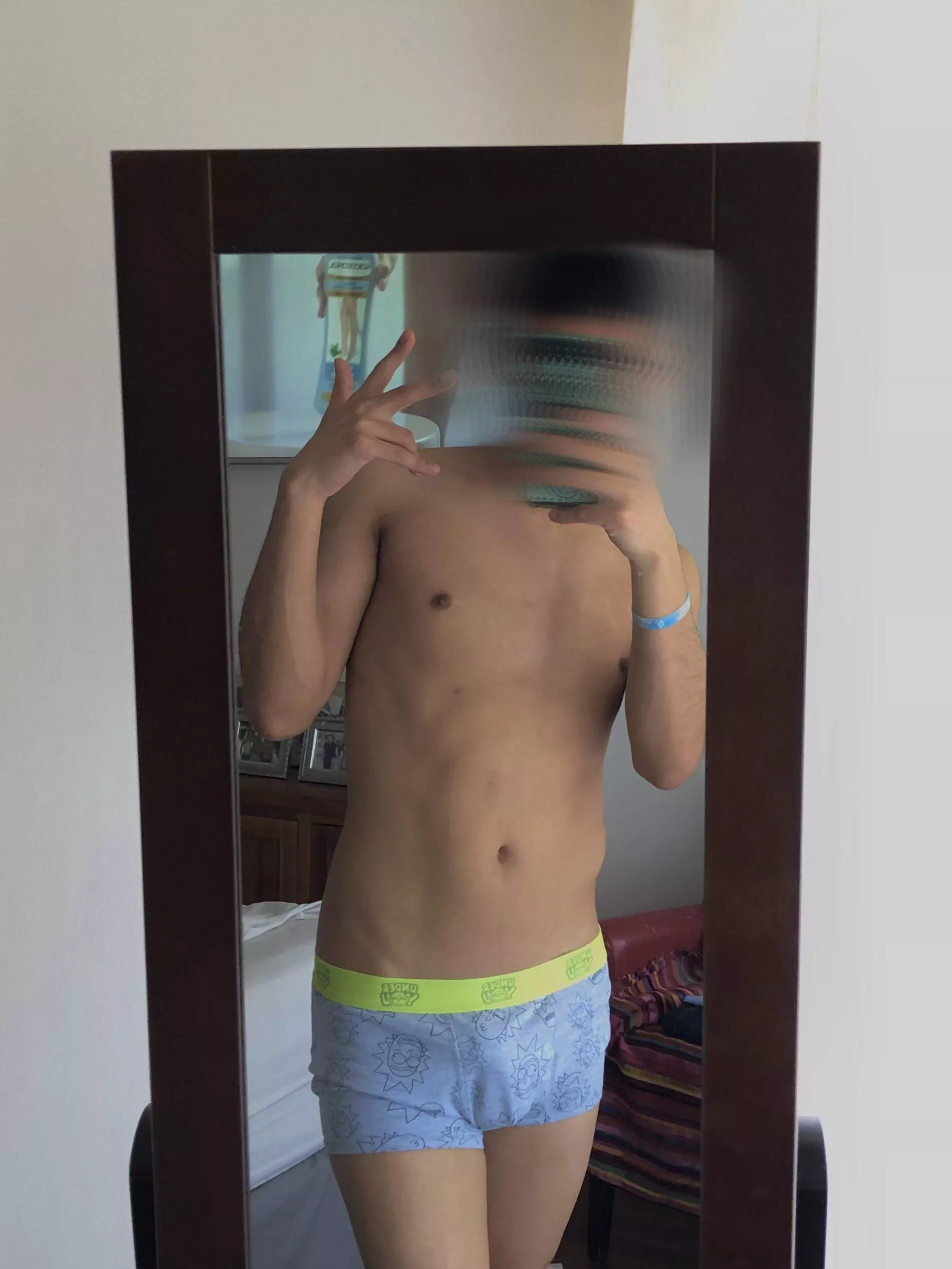 I’m 19, do i look good?  posted by Benjii_7u7