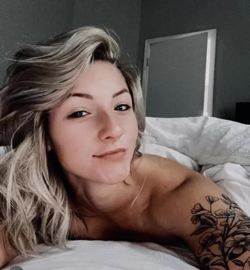 Just layin around by Minicowgirlxxx