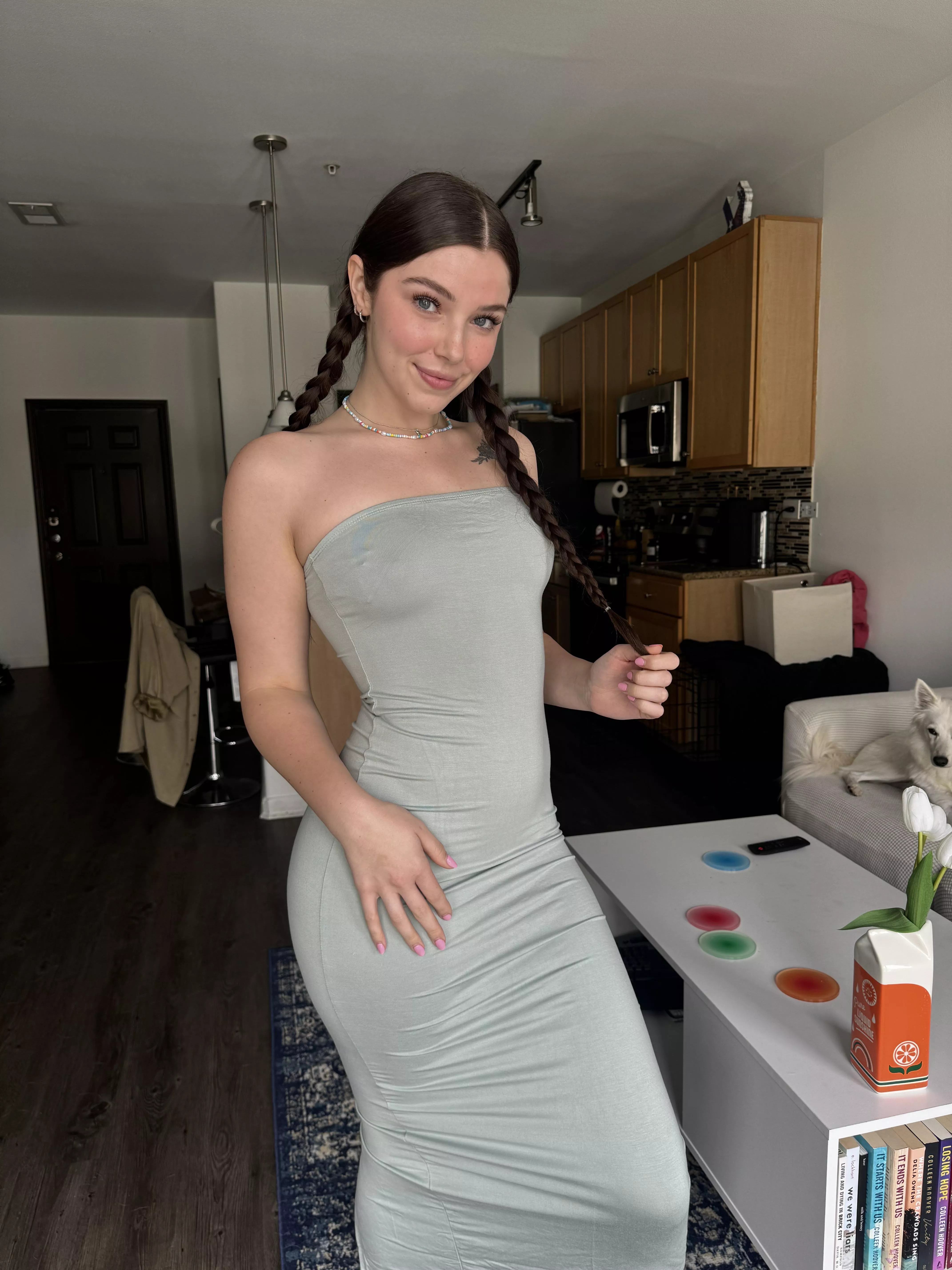 Just turned 19 and wanted to see if older guys consider my body type attractive or not? posted by JasmineJiveJoy