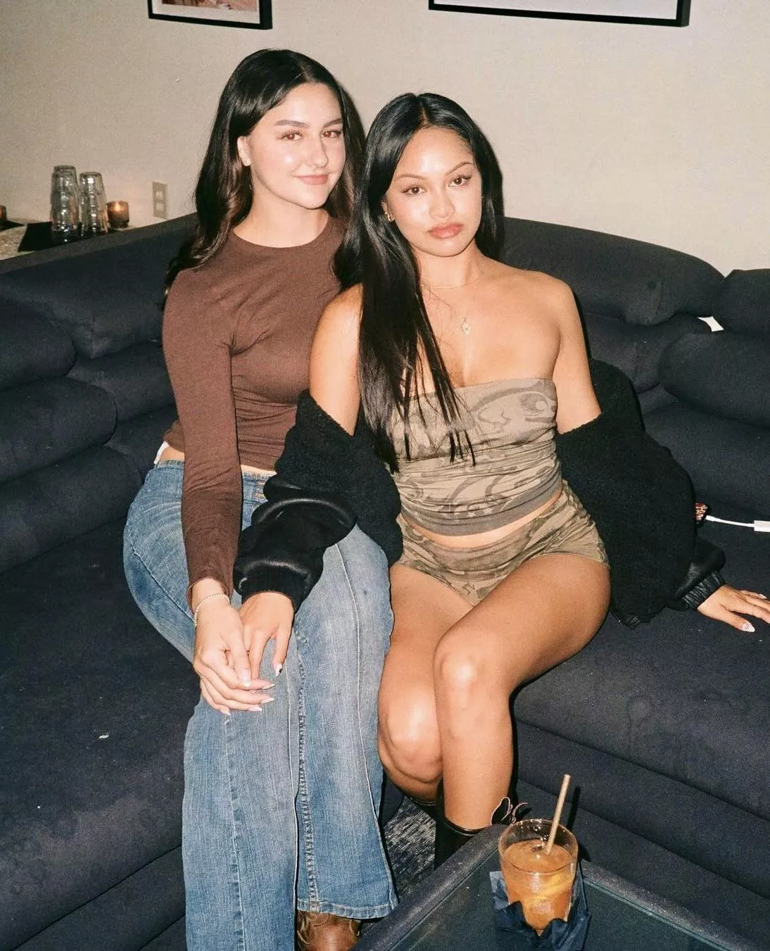 Left or Right posted by hotdoglongfoot