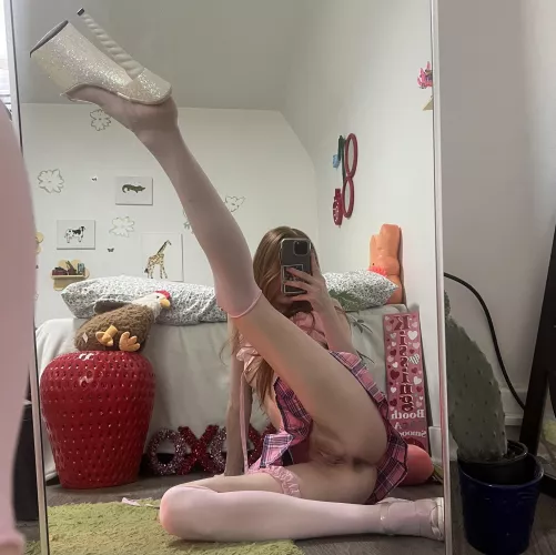 Lick a redhead head to toe by Faairyfeet