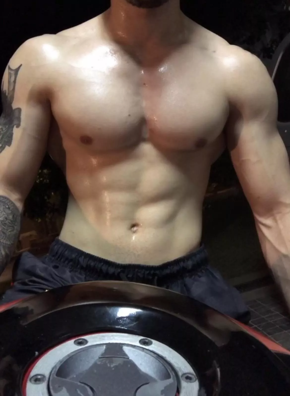 Looking to get my nipples sucked & clap sum cheeks 😉 posted by TheeGuyDerek