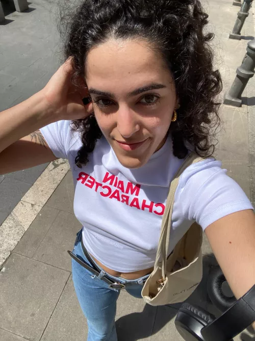 Love showing my nipples around the city! by VeronicaxBee