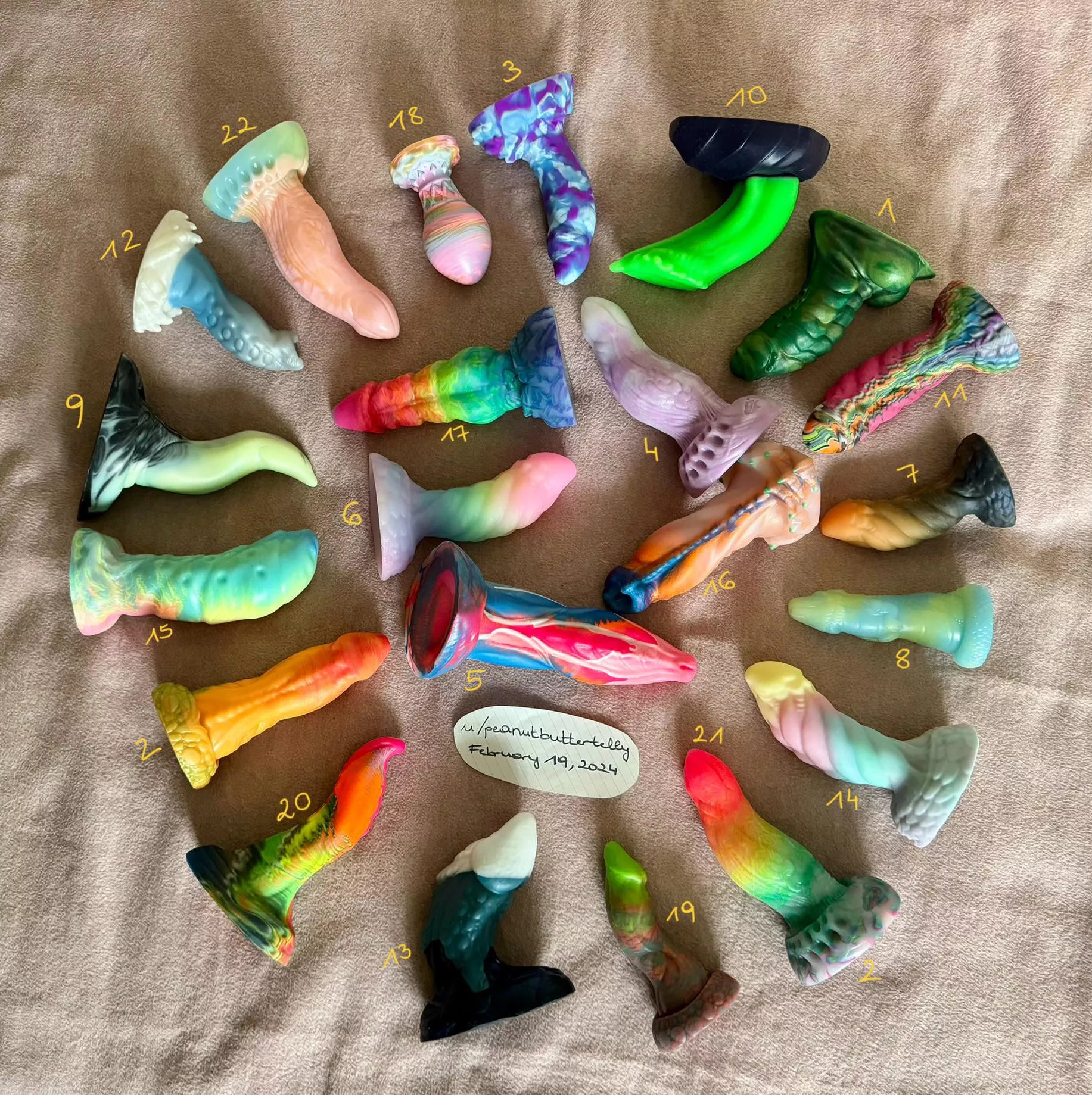 ✨ MEGA SALE ✨ Aurora Nova, Flint, Nox and more! 🤩 posted by peanutbuttertelly