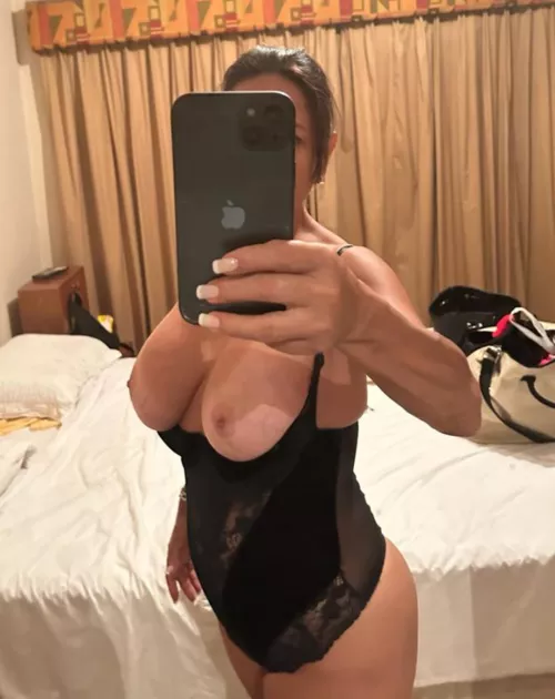 Mmmm!!! How do i look [F] by jakymiss_milf