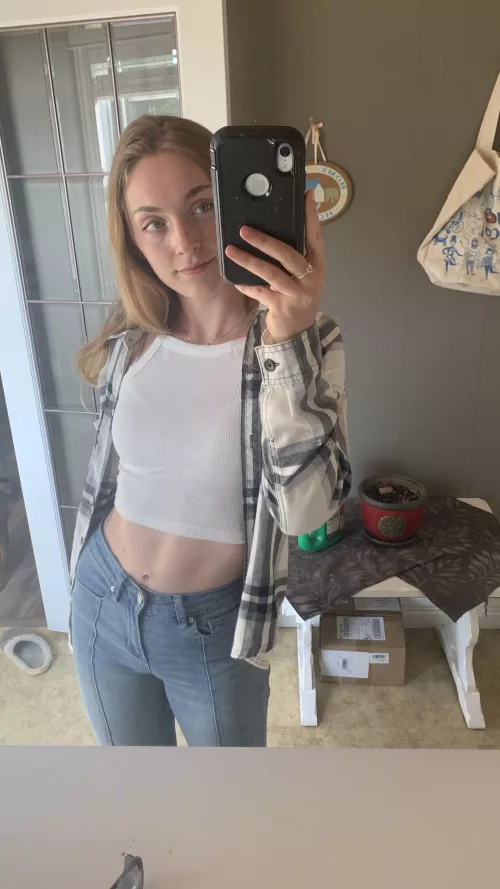 My body need your attention by Eloise_ML