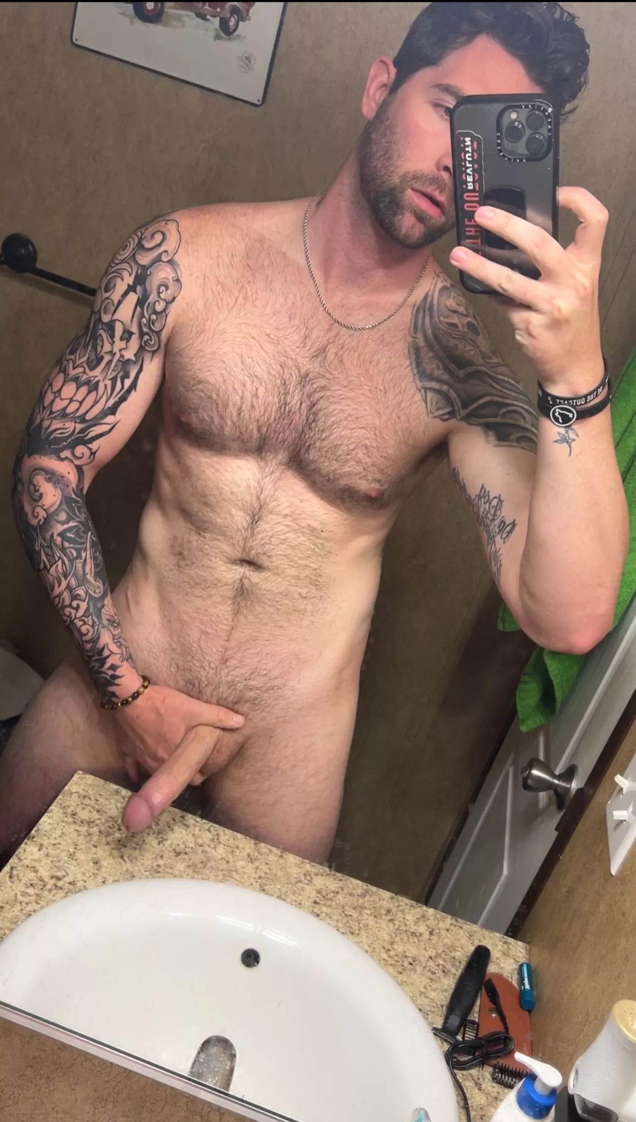 Pointing right at you  posted by theonestorm