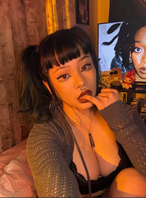 waiting for you daddy... by amethystbruise