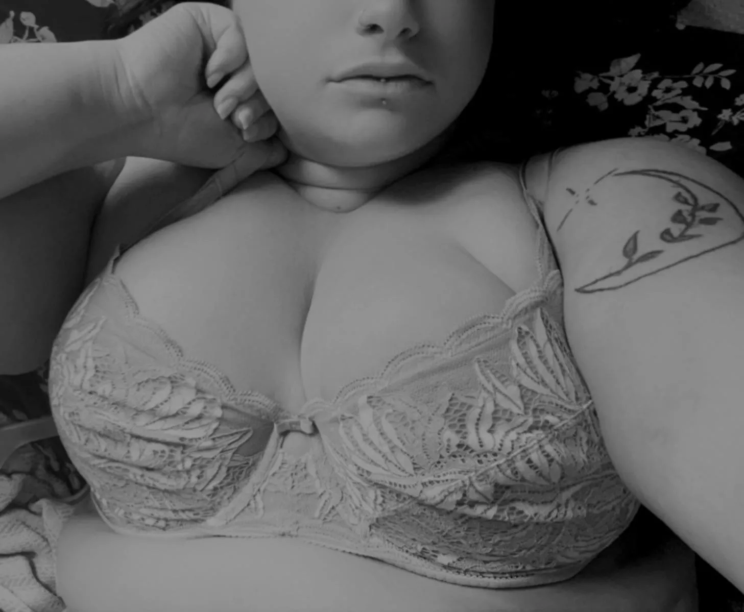 Would you treat me like a queen? posted by mmunch333