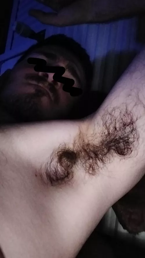 Your face belongs under my arms by Mint_disaster