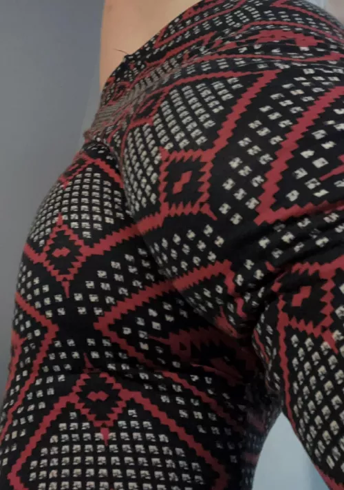 21yo, squishy ass >.< by Ancient_Cucumber4455