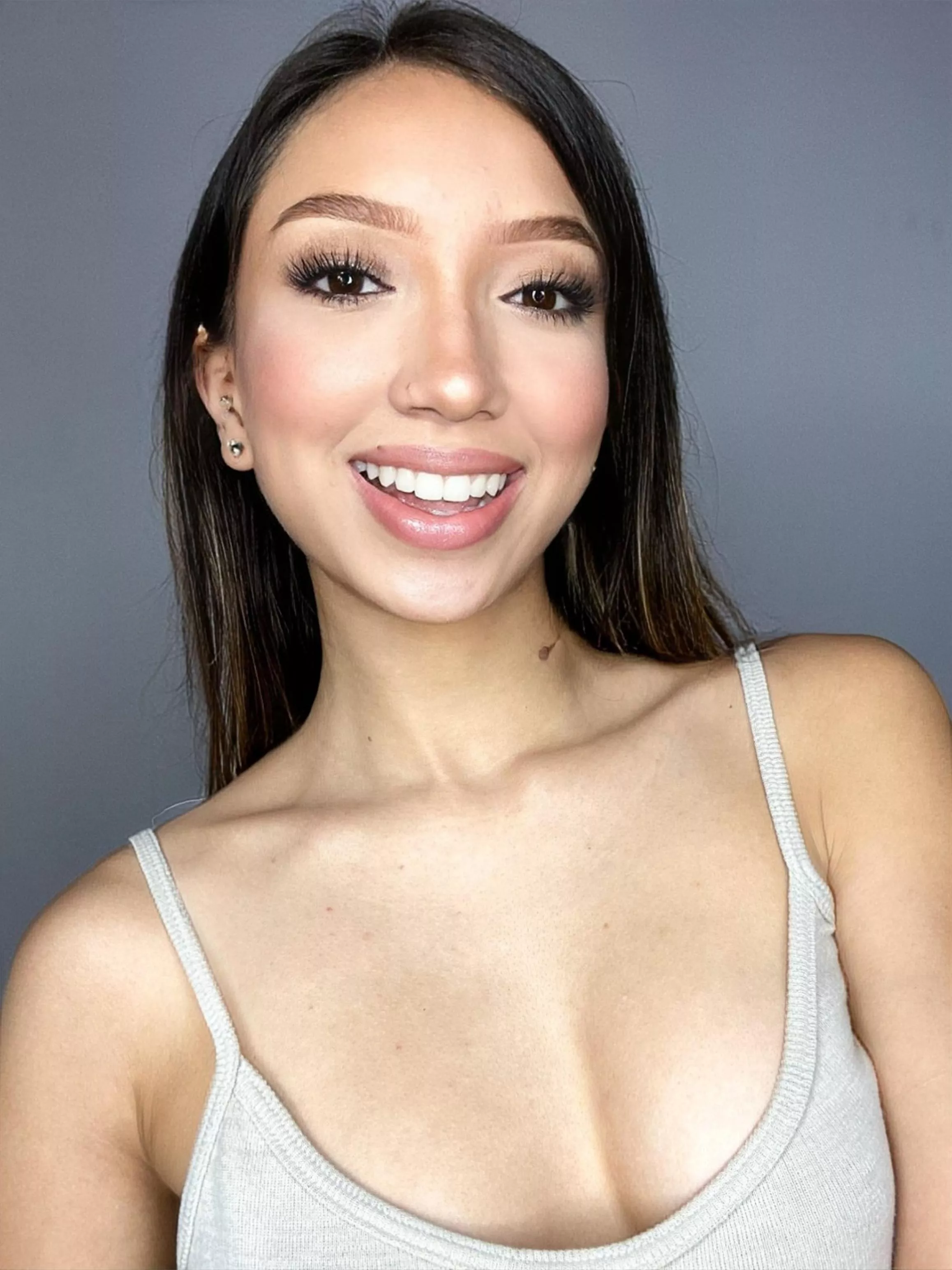 A latinas mouth was made for more than just smiling posted by xoLuciaaxo