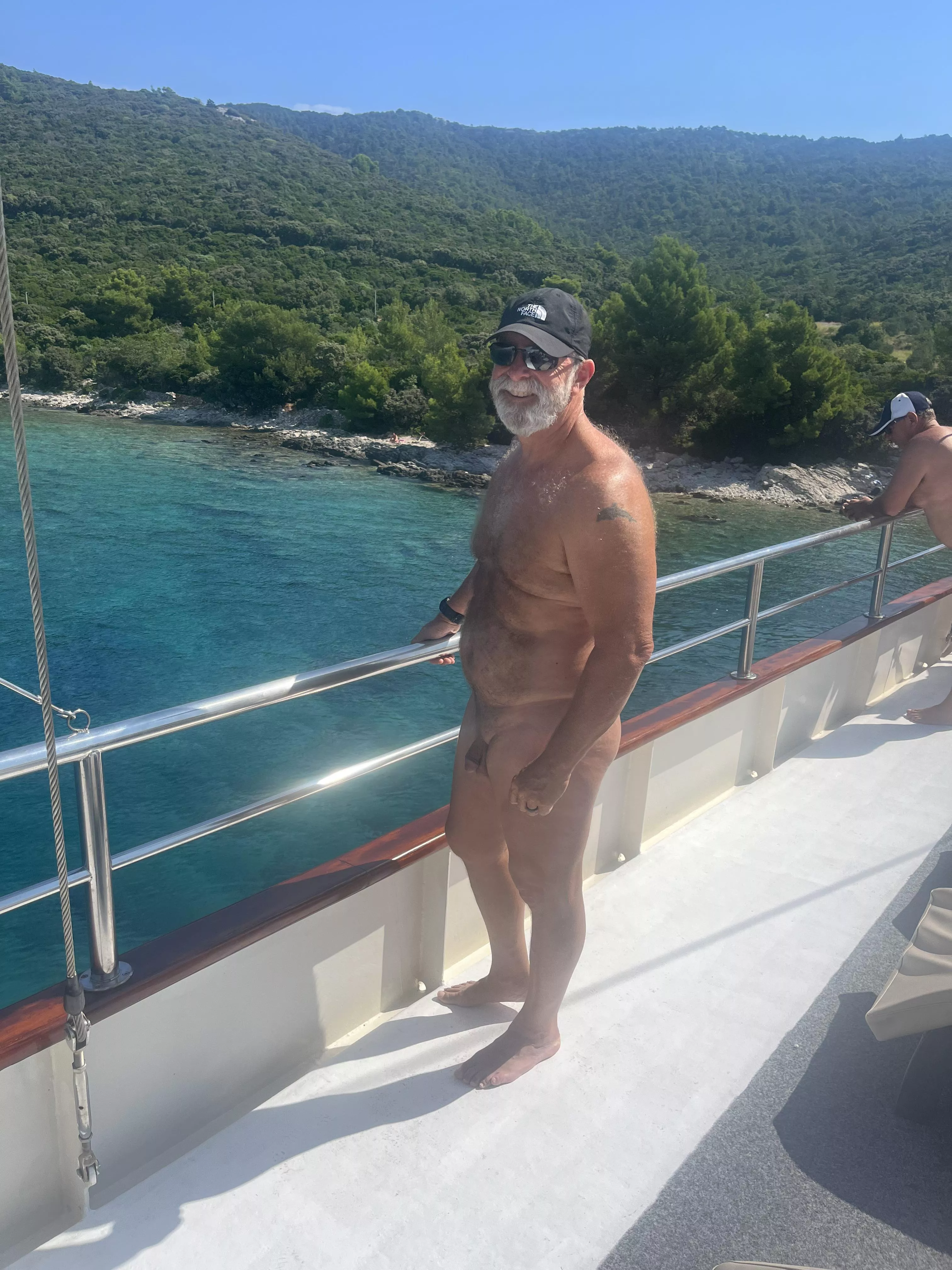 A naked cruise posted by 55Mariner