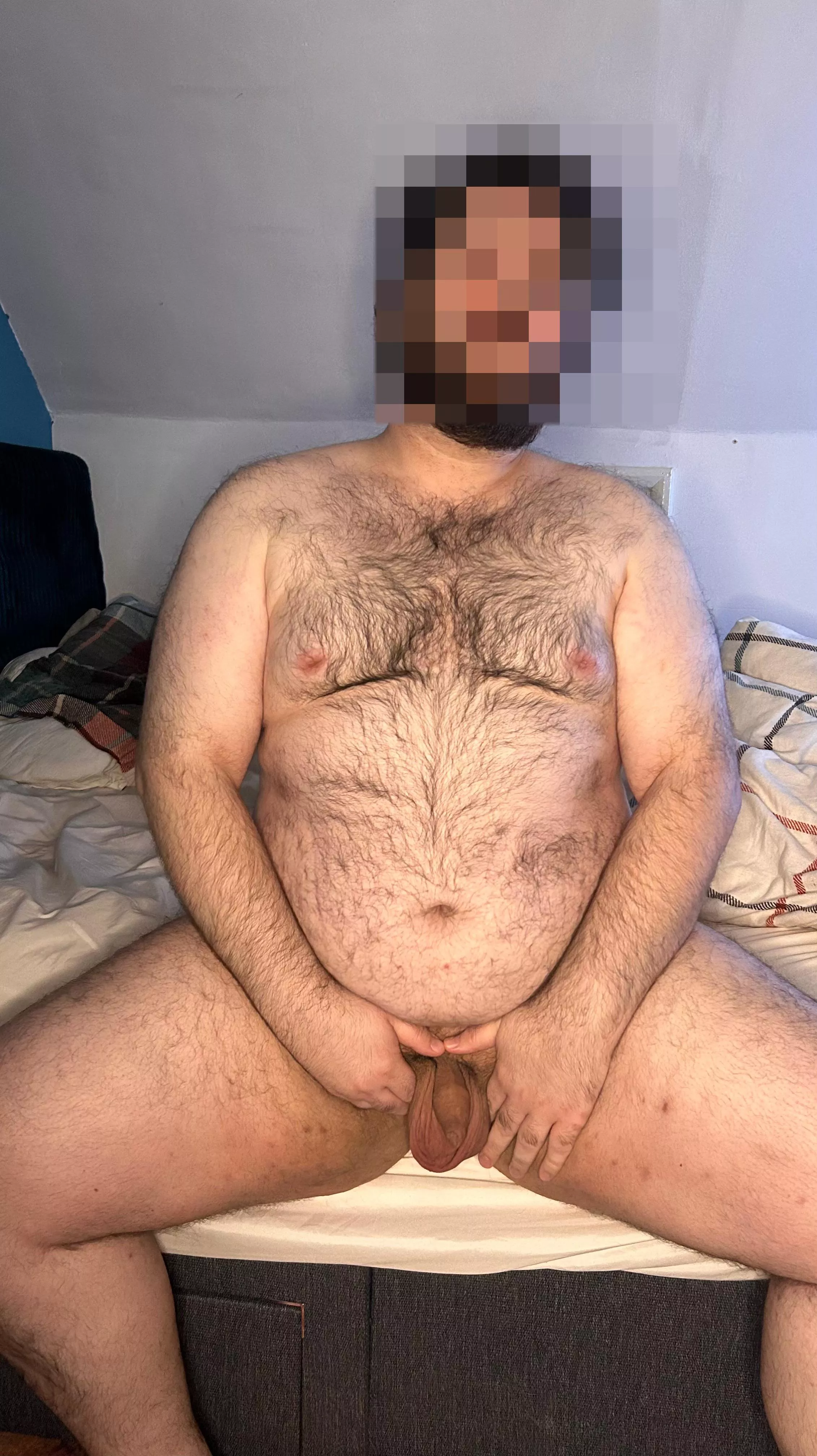 Any UK chaser wanna make this hard? 🐻 🇬🇧 posted by BritBear2112