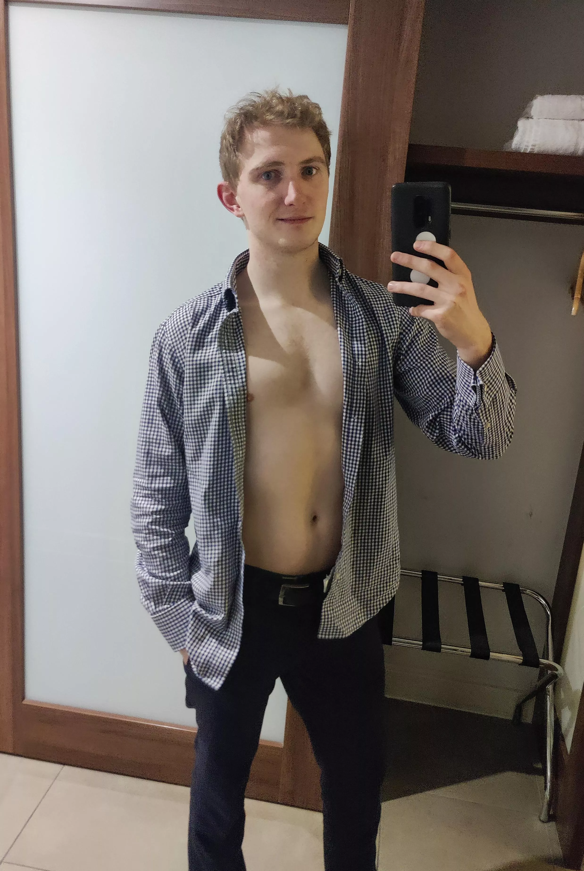 Can I smuggle you into my hotel room for the night? posted by Atomlad360