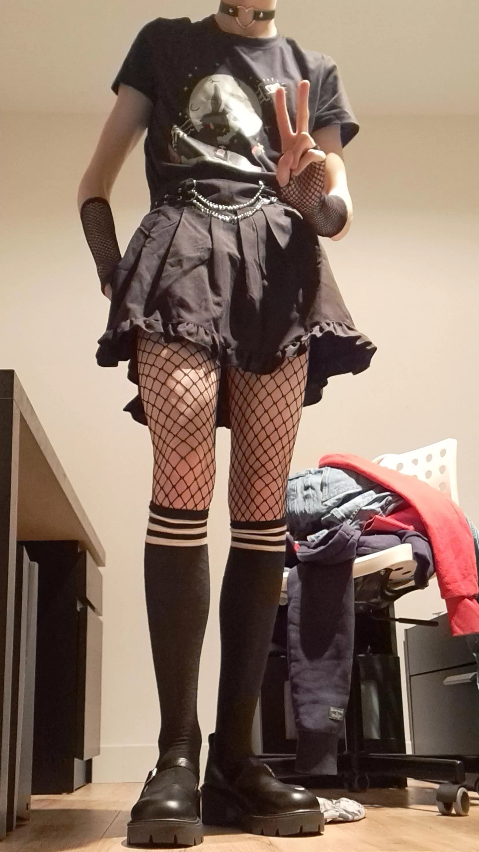 Change of clothes posted by blab05