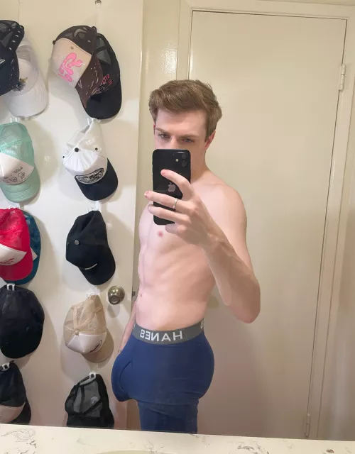 Did my semi make you stop scrolling? [19] by cyburtwink