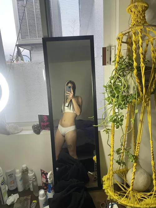 Do you think I'm sexy, y or n by CddaomonRs