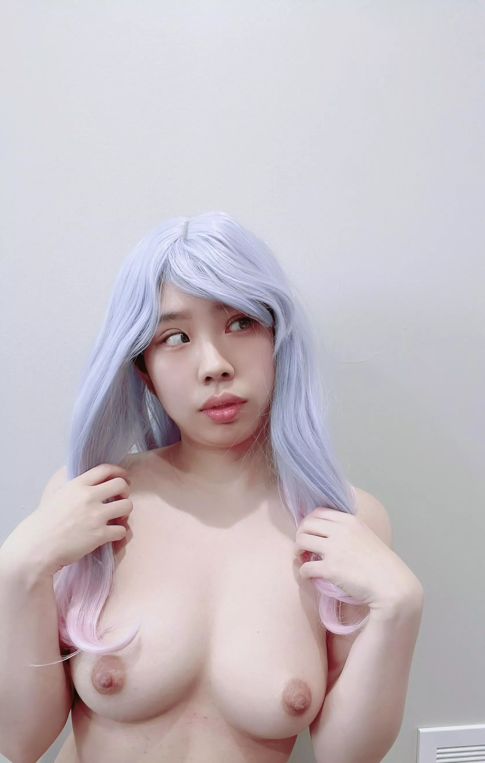 Good afternoon 🩷 posted by yunako_